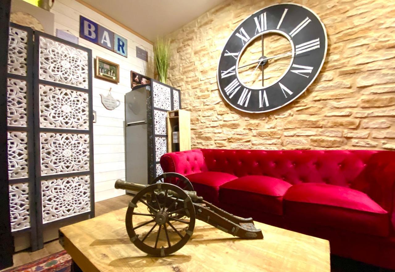 O Clair De Lune Au Coeur De Sarlat - Chambres Climatisees - Parking Prive - Piscine Chauffee - Spa Et Massages Екстер'єр фото