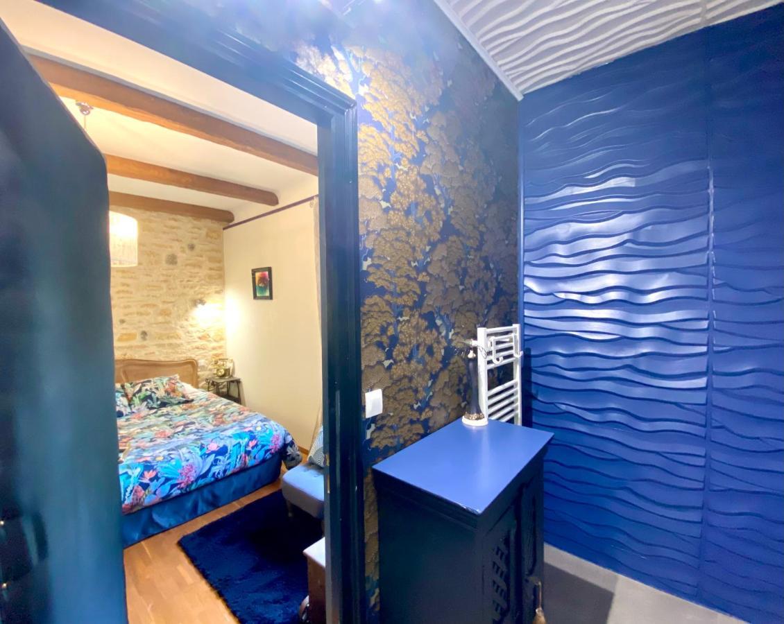 O Clair De Lune Au Coeur De Sarlat - Chambres Climatisees - Parking Prive - Piscine Chauffee - Spa Et Massages Екстер'єр фото