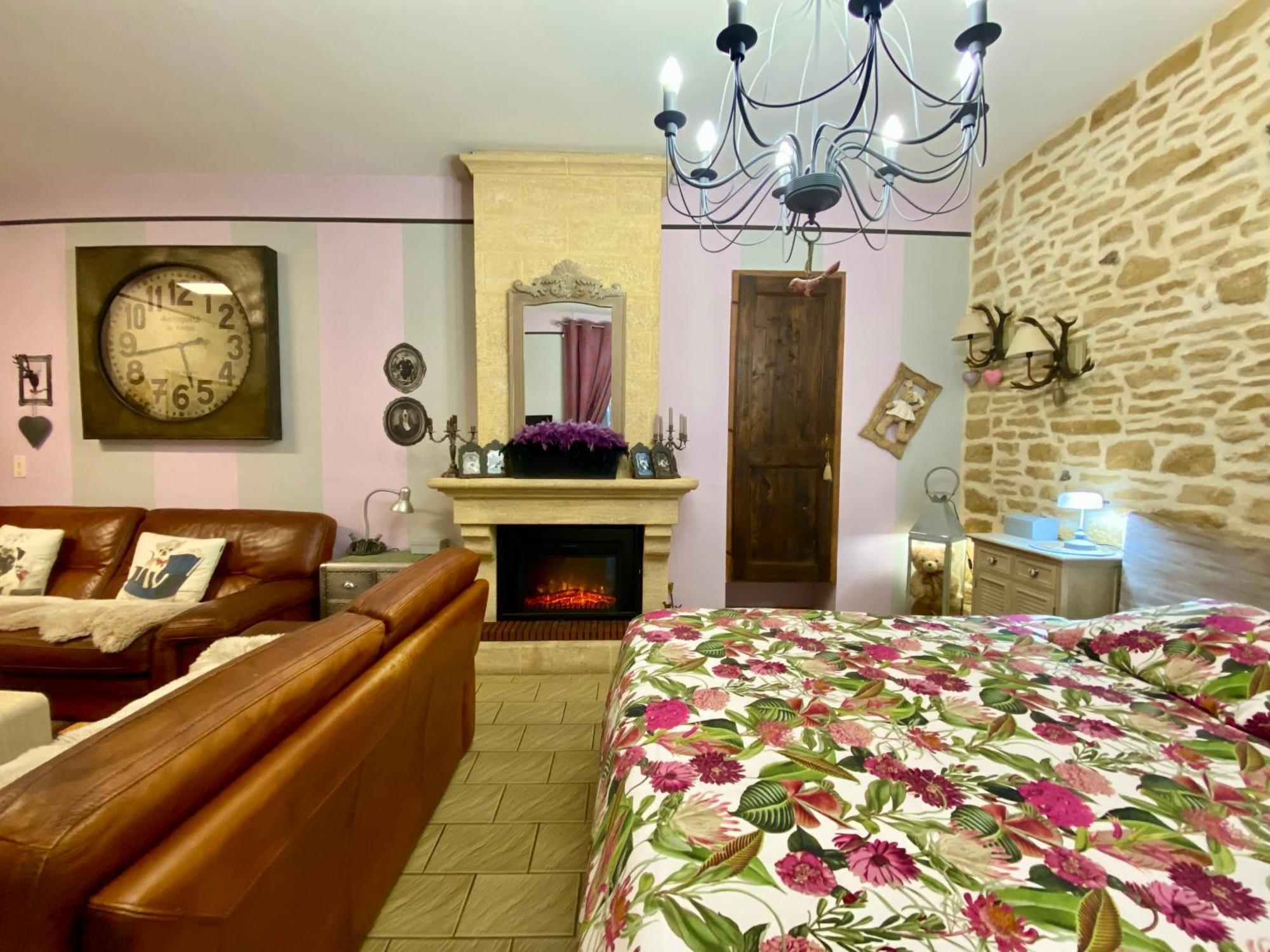 O Clair De Lune Au Coeur De Sarlat - Chambres Climatisees - Parking Prive - Piscine Chauffee - Spa Et Massages Екстер'єр фото