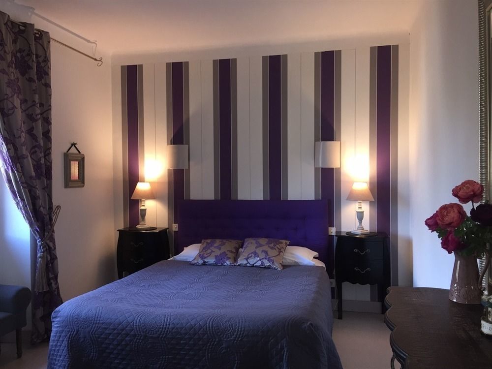 O Clair De Lune Au Coeur De Sarlat - Chambres Climatisees - Parking Prive - Piscine Chauffee - Spa Et Massages Екстер'єр фото