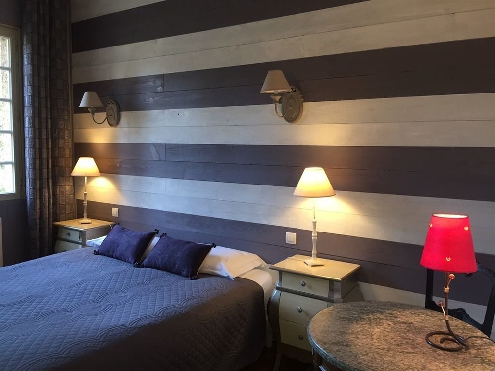 O Clair De Lune Au Coeur De Sarlat - Chambres Climatisees - Parking Prive - Piscine Chauffee - Spa Et Massages Екстер'єр фото